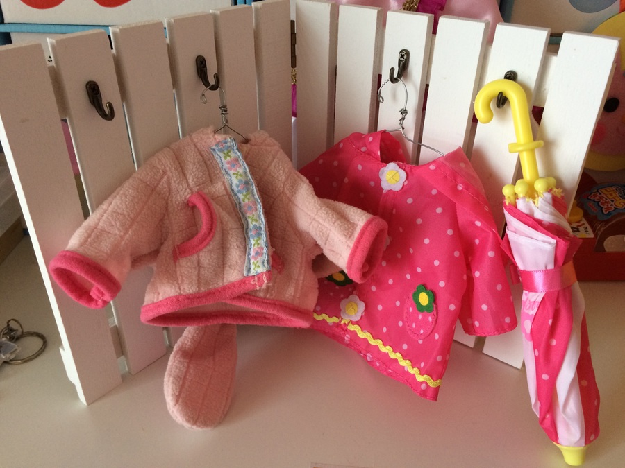 メルちゃんの洋服かけで おもちゃ収納 暮らしニスタ