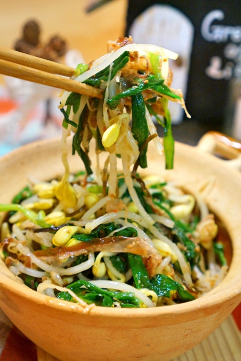 5分で出来る 簡単スピードメニュー 豆もやしとニラのナムル 暮らしニスタ 5分で出来る 簡単スピードメニュー 豆もやしとニラのナムル 暮らしニスタ