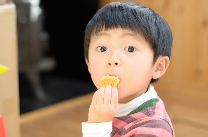 「育ちが悪い子」なんて言わせない!親が守るべき6つのしつけポイント!