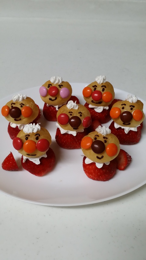 クリスマスデコ アンパンマンのいちごサンタ 暮らしニスタ