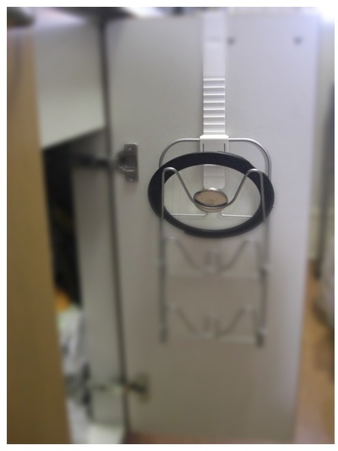 賃貸アパートの狭いキッチンでもデッドスペースを使ってアイディア収納 暮らしニスタ 賃貸アパートの狭いキッチンでもデッドスペースを使ってアイディア収納 暮らしニスタ