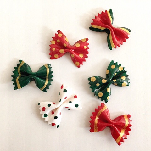 ドットがかわいい クリスマスカラーのヘアピン 暮らしニスタ ドットがかわいい クリスマスカラーのヘアピン 暮らしニスタ