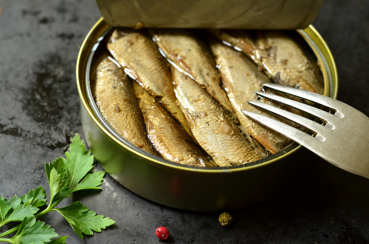 こんなものが缶詰に…?ビックリ!でも美味しい?意外な缶詰コレクション