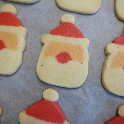 クリスマスお菓子 アイスボックスクッキーでサンタとツリークッキーの作り方 暮らしニスタ クリスマスお菓子 アイスボックスクッキーでサンタとツリークッキーの作り方 暮らしニスタ