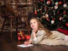 もうすぐクリスマス♪子どもたちのサンタへの無茶ぶりお願い集