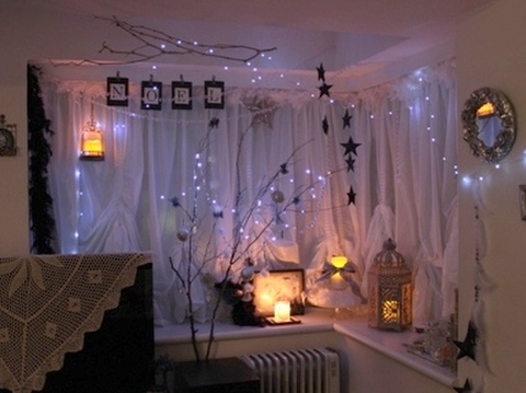 お気に入りのジュエリーライトで 室内イルミネーションを楽しむ 暮らしニスタ お気に入りのジュエリーライトで 室内イルミネーションを楽しむ 暮らしニスタ