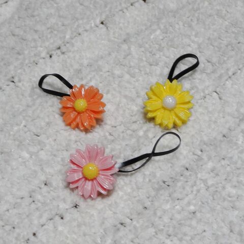 100均で簡単手作り 絡まらない可愛いヘアゴム 暮らしニスタ 100均で簡単手作り 絡まらない可愛いヘアゴム 暮らしニスタ