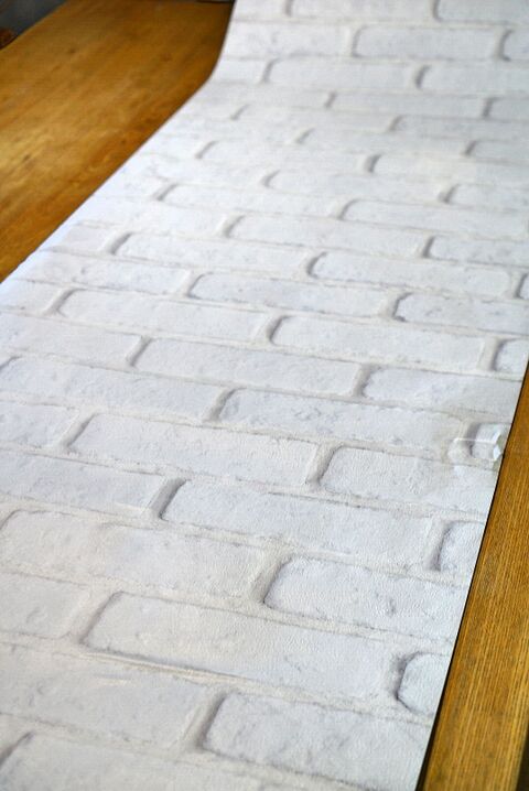 余った壁紙 リメイクシート に手作りステンシルでタペストリー作り 暮らしニスタ 余った壁紙 リメイクシート に手作りステンシルでタペストリー作り 暮らしニスタ