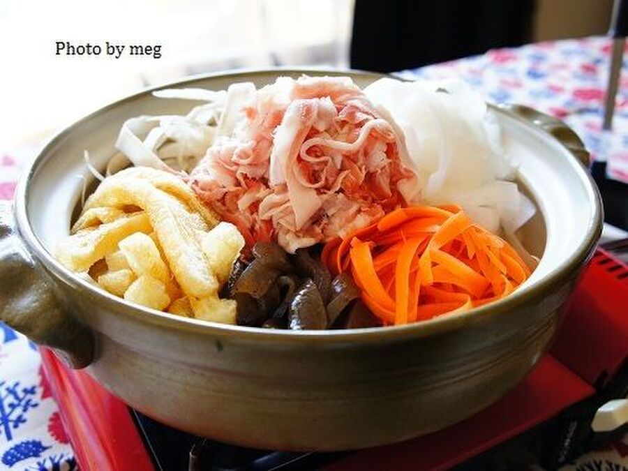 厳選 めちゃめちゃおいしい鍋レシピ10 人気の味を召し上がれ 暮らしニスタ 厳選 めちゃめちゃおいしい鍋レシピ10 人気の味を召し上がれ 暮らしニスタ