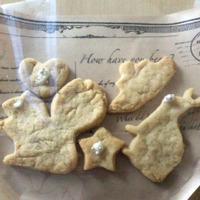 100均のクッキー型を使ったアイデアを一挙ご紹介 お菓子 お料理 雑貨作りにまで 暮らしニスタ 100均のクッキー型を使ったアイデアを一挙ご紹介 お菓子 お料理 雑貨作りにまで 暮らしニスタ
