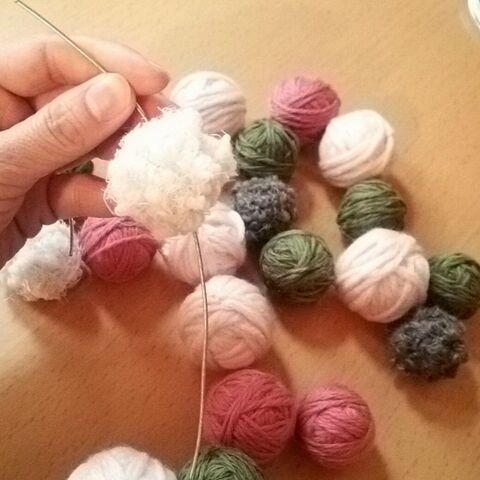 巻くだけ簡単 ほんわか春待ちリース 暮らしニスタ