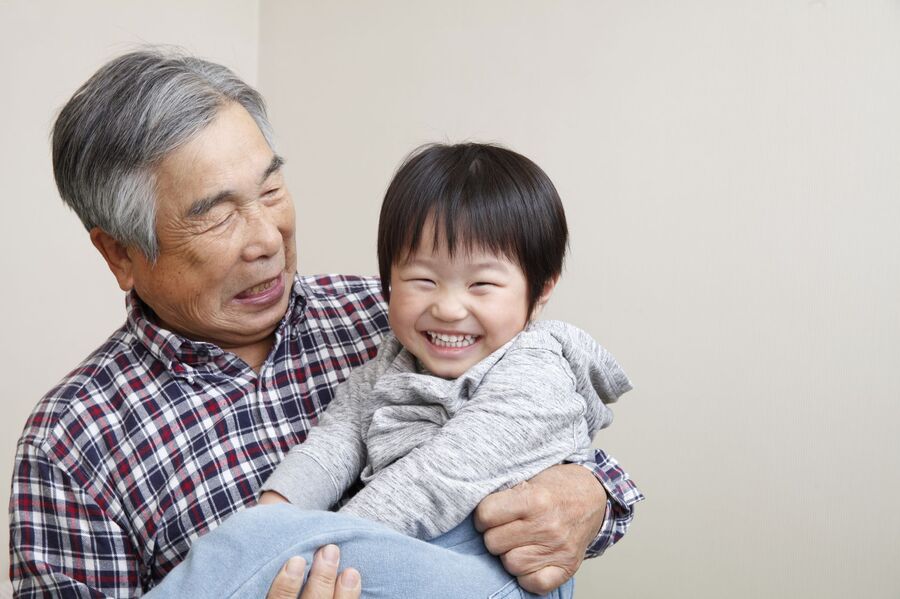 思わず爆笑 子供とおじいちゃん おばあちゃんのかみ合わなすぎる会話集 暮らしニスタ 思わず爆笑 子供とおじいちゃん おばあちゃんのかみ合わなすぎる会話集 暮らしニスタ