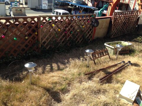 100均とすだれで庭のフェンス 暮らしニスタ 100均とすだれで庭のフェンス 暮らしニスタ