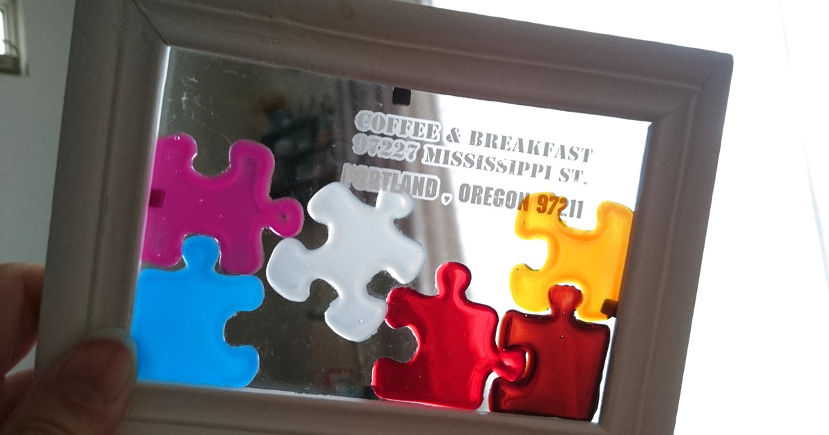 100均 ダイソーのガラス絵の具でパズルモチーフインテリア 暮らしニスタ