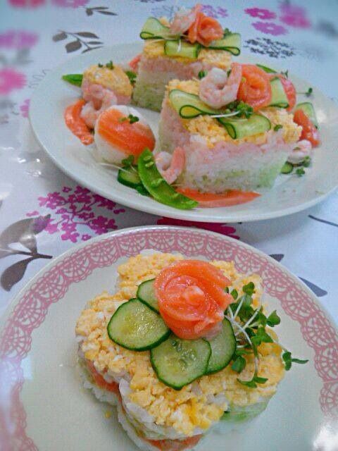 ひな祭りに ひし餅風押し寿司と 梅の花押し寿司 暮らしニスタ ひな祭りに ひし餅風押し寿司と 梅の花押し寿司 暮らしニスタ