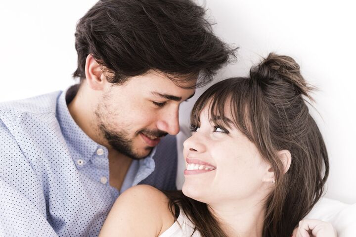 「愛してる」が言えない夫たち。その愛情表現が不器用すぎる!