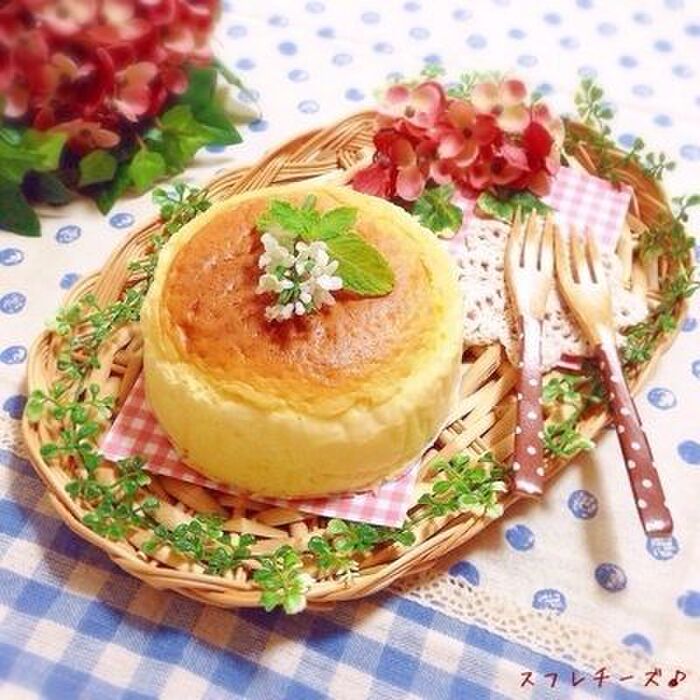 材料3つ＊ふわふわシュワシュワ〜なスフレチーズケーキ♡
