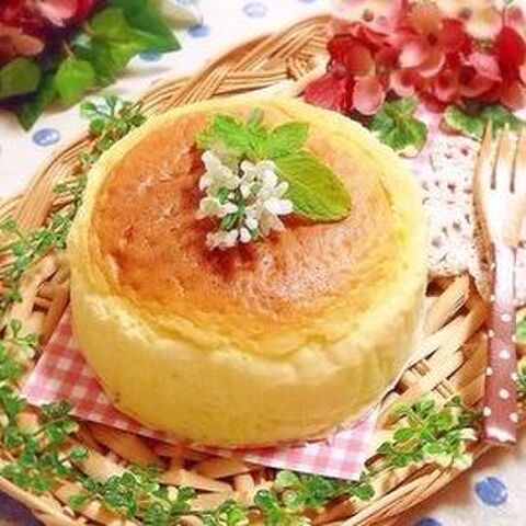 材料3つ ふわふわシュワシュワ なスフレチーズケーキ 暮らしニスタ