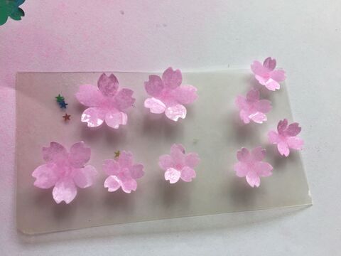 ダイソーレジンとコピー用紙で桜のアクセサリー 暮らしニスタ ダイソーレジンとコピー用紙で桜のアクセサリー 暮らしニスタ