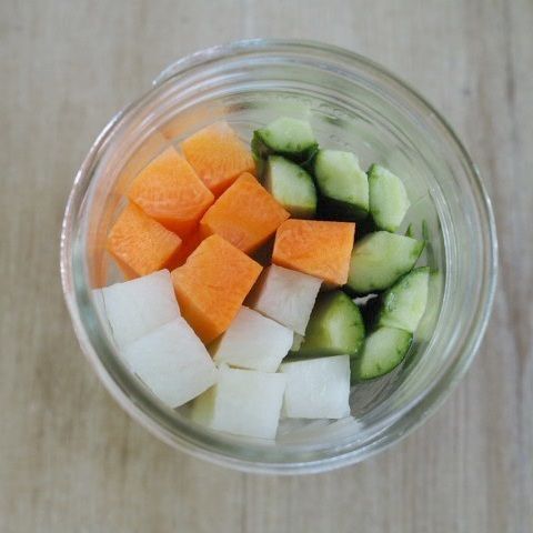 １．野菜を切る