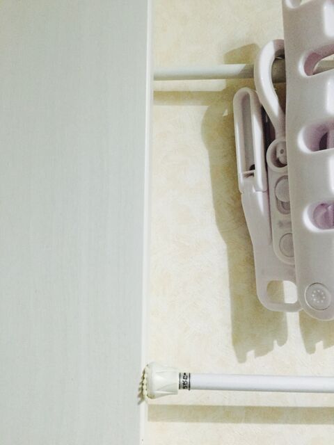 狭い洗面所で大活躍 100均のキッチン用品と突っ張り棒 暮らしニスタ 狭い洗面所で大活躍 100均のキッチン用品と突っ張り棒 暮らしニスタ