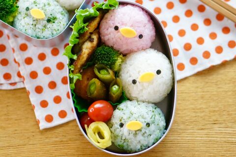 簡単キャラ弁 3色団子風ひよこちゃんおにぎり 暮らしニスタ 簡単キャラ弁 3色団子風ひよこちゃんおにぎり 暮らしニスタ