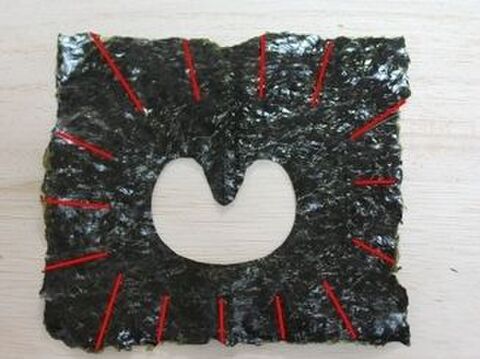 初心者さんにオススメのキャラ弁 ぺんぎんちゃんのデコおにぎり 暮らしニスタ 初心者さんにオススメのキャラ弁 ぺんぎんちゃんのデコおにぎり 暮らしニスタ