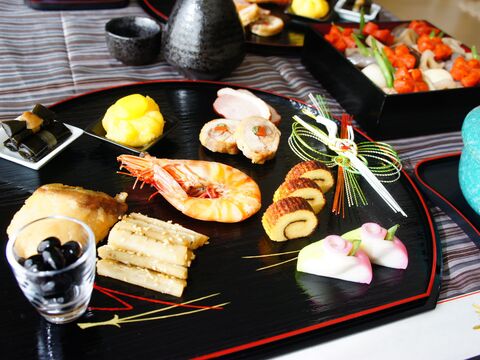おせち 一度やるとやめられない おすすめ 半月盆でおせちプレート 暮らしニスタ おせち 一度やるとやめられない おすすめ 半月盆でおせちプレート 暮らしニスタ