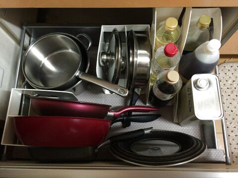 オール100均で 使いやすい キッチンのコンロ下収納 暮らしニスタ オール100均で 使いやすい キッチンのコンロ下収納 暮らしニスタ