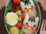 俵おにぎりアレンジで簡単キャラ弁！ねこちゃんのデコおにぎり