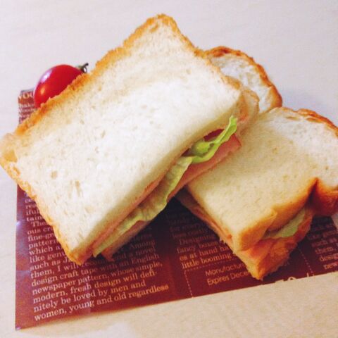 名探偵コナンの喫茶ポアロのレシピを再現 安室のハムサンド サンドイッチ 暮らしニスタ