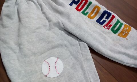 簡単 余ったフェルトで野球ボールのアップリケ 暮らしニスタ