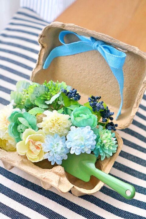 全部100均 エッグコンテナに 造花をスイーツ風アレンジ 暮らしニスタ 全部100均 エッグコンテナに 造花をスイーツ風アレンジ 暮らしニスタ