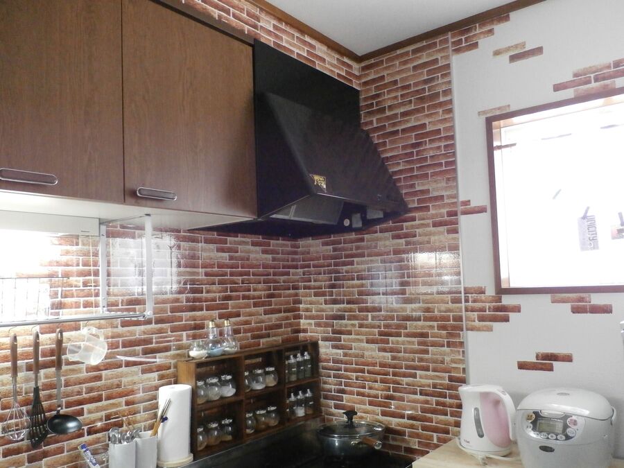 キッチンをリメイク 壁や床 冷蔵庫まで素敵に居心地よく変身させるアイデア43選 暮らしニスタ