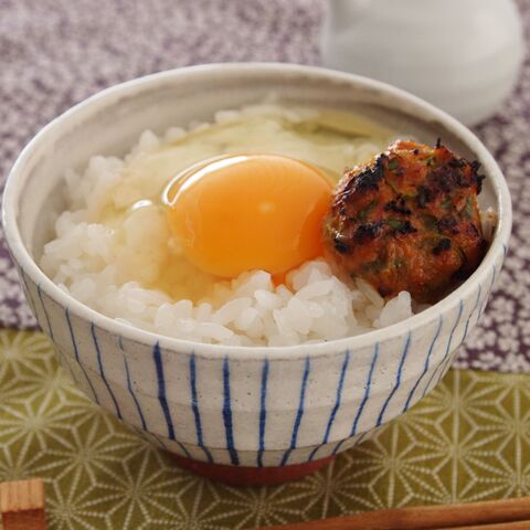 作ってみたいトレンドレシピ みそ玉のせ 卵かけごはん 暮らしニスタ