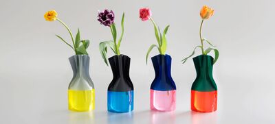 ビニールの折りたためる花瓶 D Brosのフラワーベースがおしゃれすぎる 暮らしニスタ ビニールの折りたためる花瓶 D Brosのフラワーベースがおしゃれすぎる 暮らしニスタ