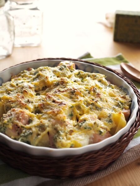 定番からアレンジまで 人気の 鮭レシピ 大集合 今日のメニューはこれで決まり 暮らしニスタ