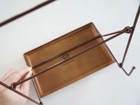 全て100均 ブックスタンドがおしゃれラック収納に 超簡単diy作り方 暮らしニスタ