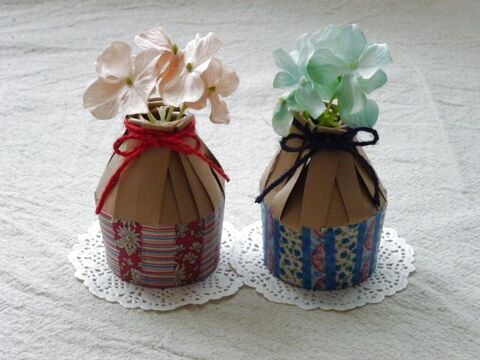 紙コップで 簡単 可愛い花瓶風ラッピング 暮らしニスタ 紙コップで 簡単 可愛い花瓶風ラッピング 暮らしニスタ