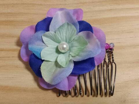 100均ハンドメイド 紫陽花のミニコーム 暮らしニスタ 100均ハンドメイド 紫陽花のミニコーム 暮らしニスタ