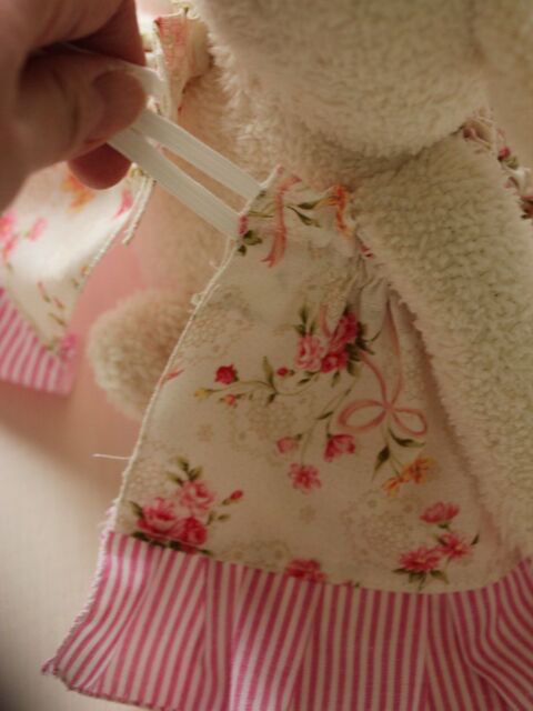 直線縫いで作れる ぬいぐるみ用のふんわり花柄ワンピ 暮らしニスタ 直線縫いで作れる ぬいぐるみ用のふんわり花柄ワンピ 暮らしニスタ