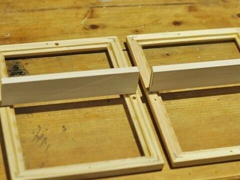 100均フレームでショーケースをdiy 暮らしニスタ 100均フレームでショーケースをdiy 暮らしニスタ