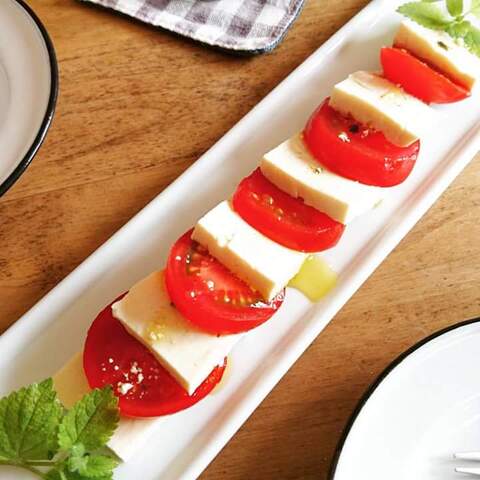 一晩で豆腐がチーズに変身 豆腐のカプレーゼ風 暮らしニスタ