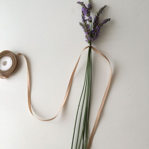 編むだけ ラベンダースティックの作り方 暮らしニスタ 編むだけ ラベンダースティックの作り方 暮らしニスタ