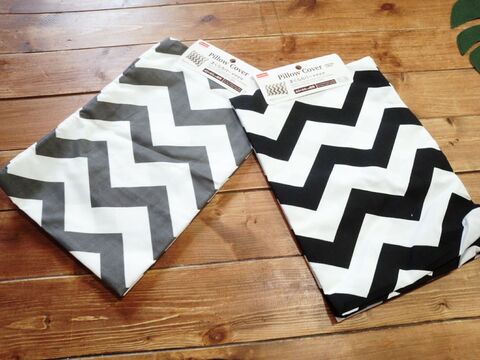 100均でダイニングチェアのプチリメイク お洒落な椅子カバーの正体は 暮らしニスタ 100均でダイニングチェアのプチリメイク お洒落な椅子カバーの正体は 暮らしニスタ