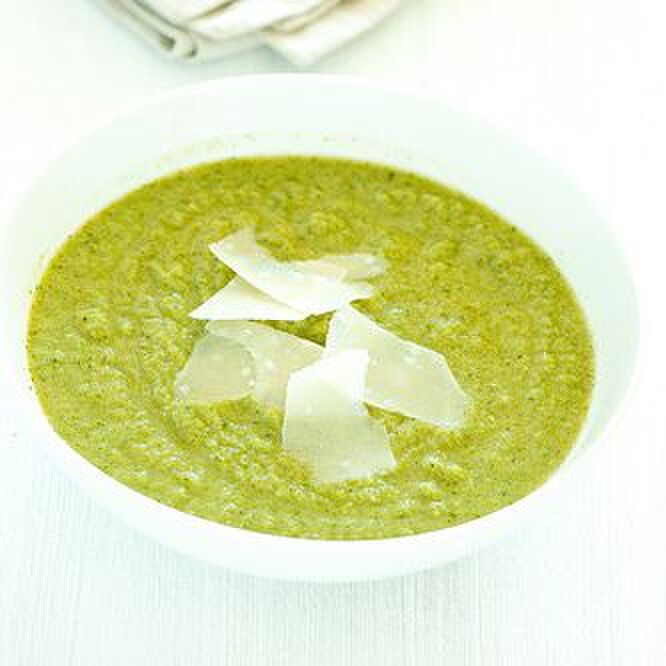 【レシピ】ブロッコリーとパルメザンチーズのスープ