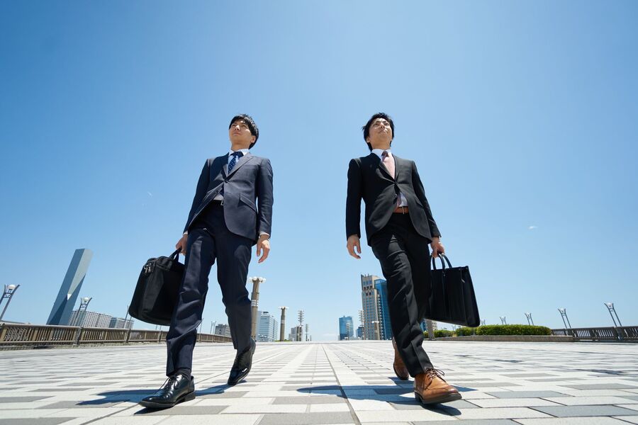 サラリーマン100人に聞く 絶対出世するオトコの特徴3つ 暮らしニスタ