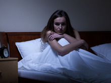 「夜なかなか寝付けない…」を解消！薬膳で梅雨時期の不眠症対策　