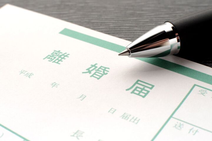 これをされたら即離婚!夫が絶対許せない妻の行動とは?