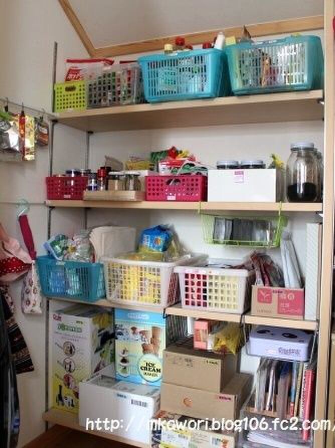 キッチン調味料収納アイデア47選 調理中の時短にも 暮らしニスタ